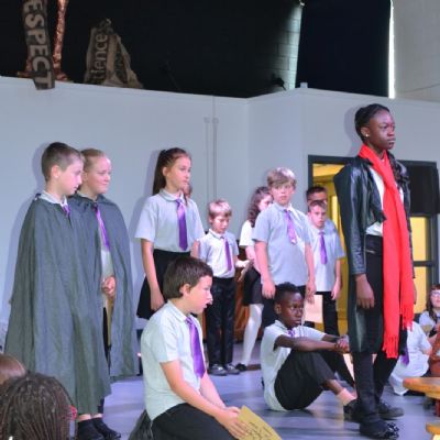 Year 6 Play (18)